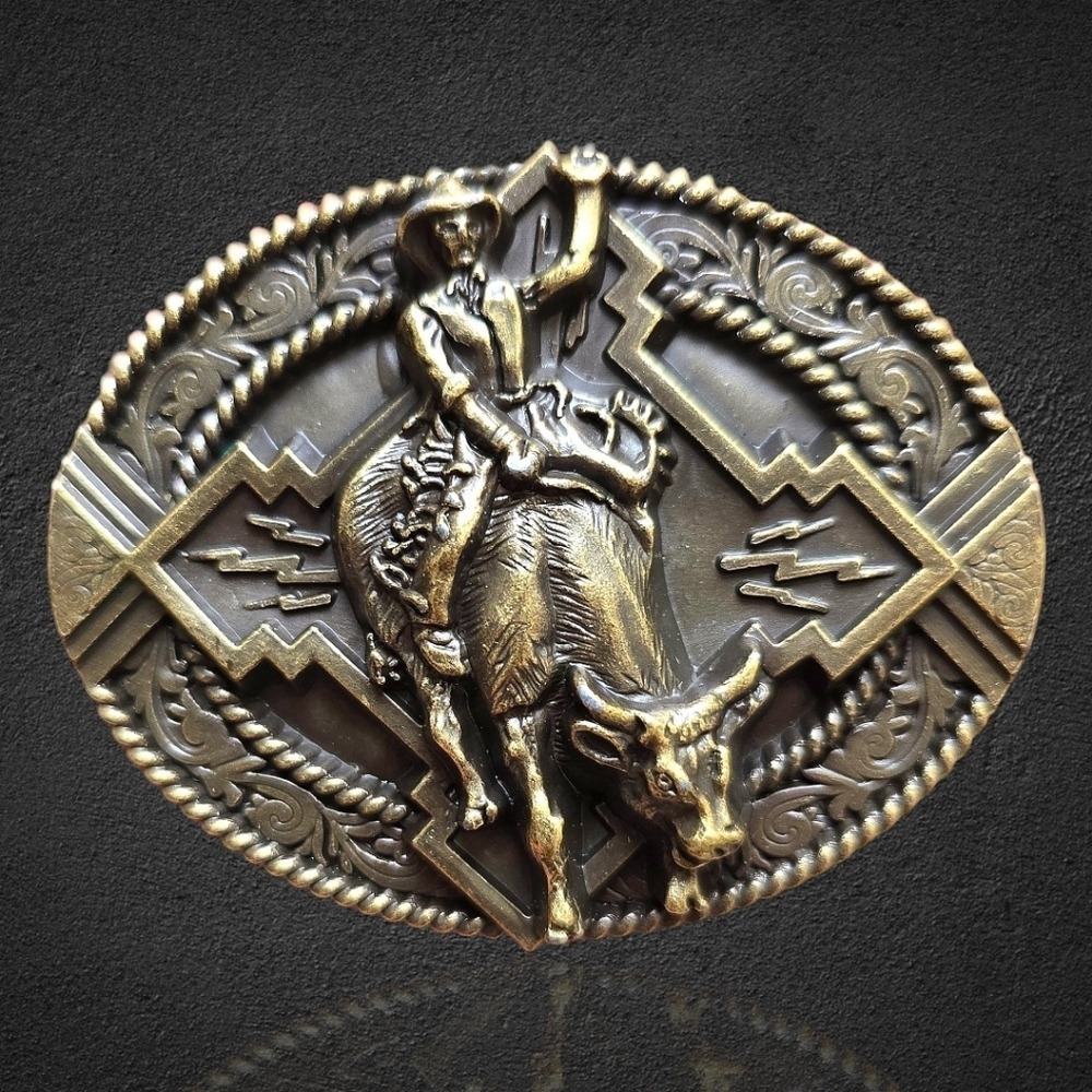 Antique Bronze‎ Bull Rider Western Belt Buckle - New